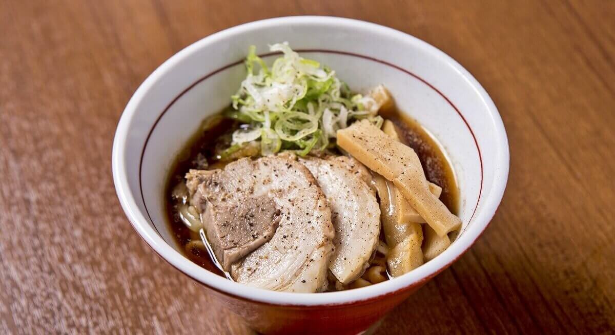 富山ブラックラーメン