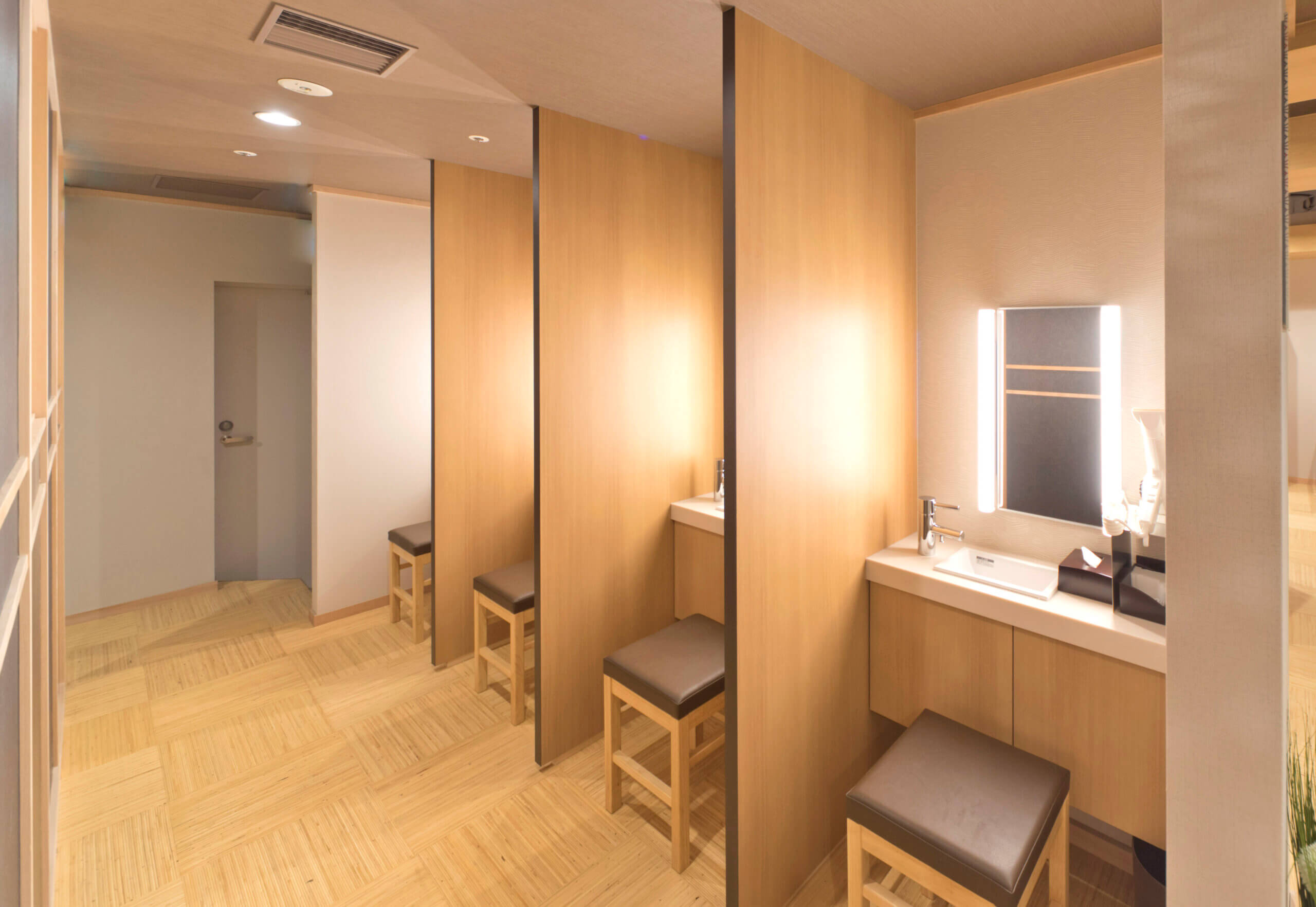 パウダールーム